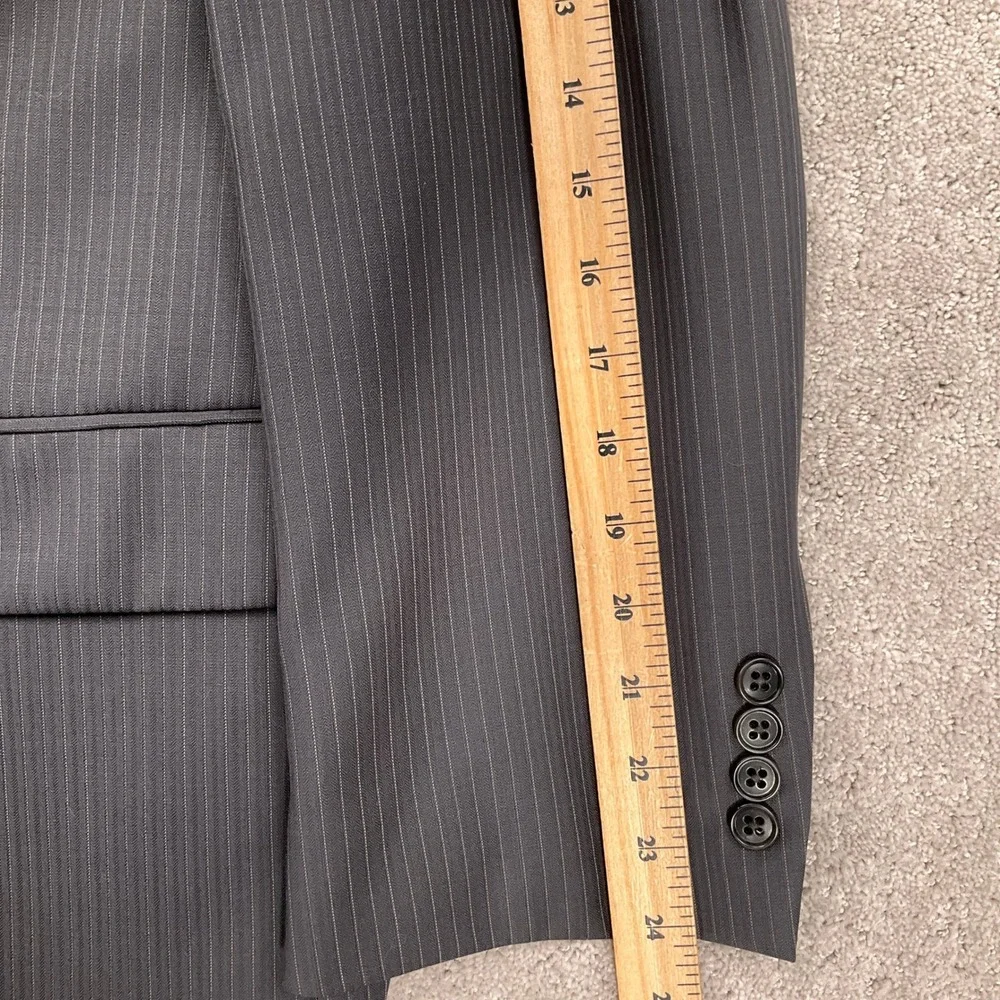 Pronto Uomo Suit Mens 46S 41W Gray Pinstripe Traditional Executive 2 Button Wool